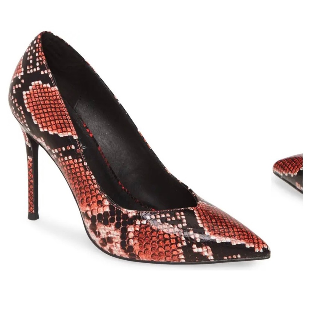 Jeffrey Campbell Lure pump